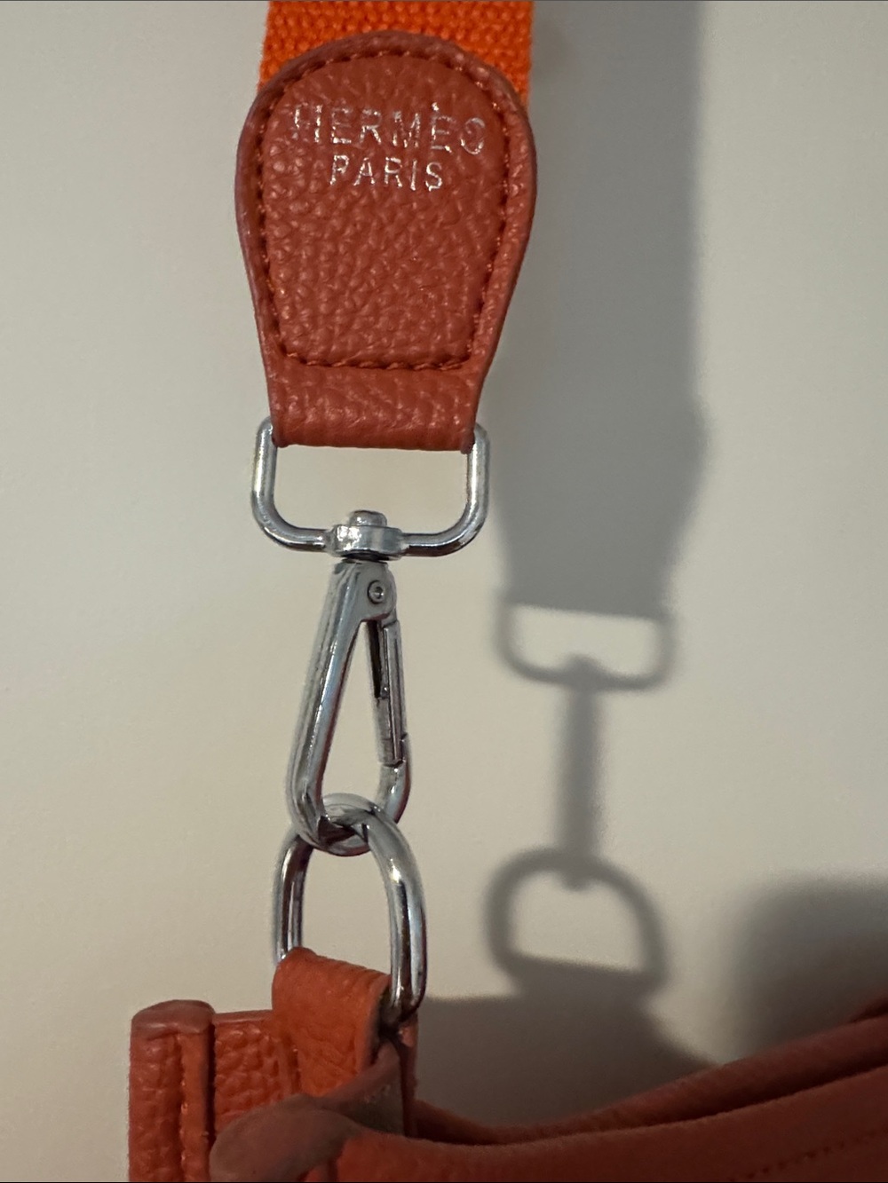 Crossbody bag - Picture 3 of 9
